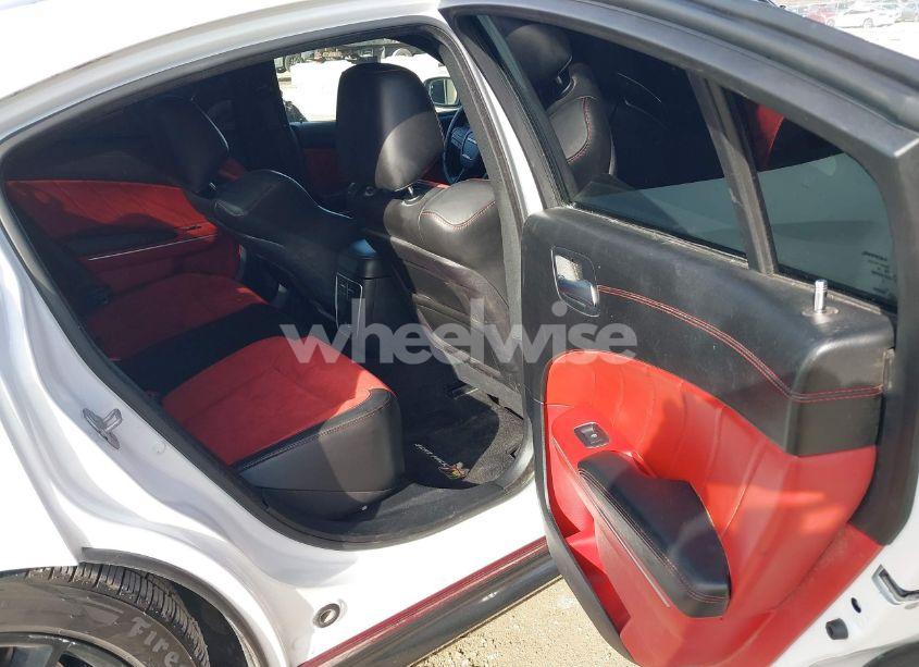 Photo 8 of 2021 Dodge Charger SCAT PACK RWD (VIN 2C3CDXGJ3MH595389)