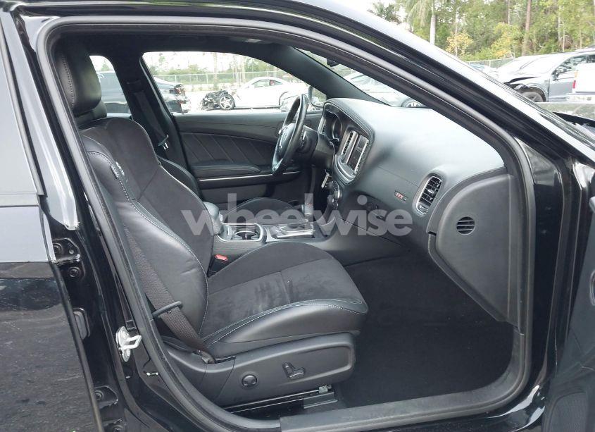 Photo 5 of 2022 Dodge Charger SCAT PACK (VIN 2C3CDXGJ3NH246752)