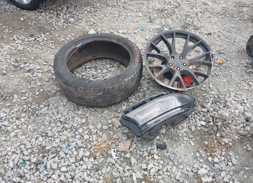 Photo 12 of 2016 Dodge Charger R/T SCAT PACK (VIN 2C3CDXGJ4GH192669)