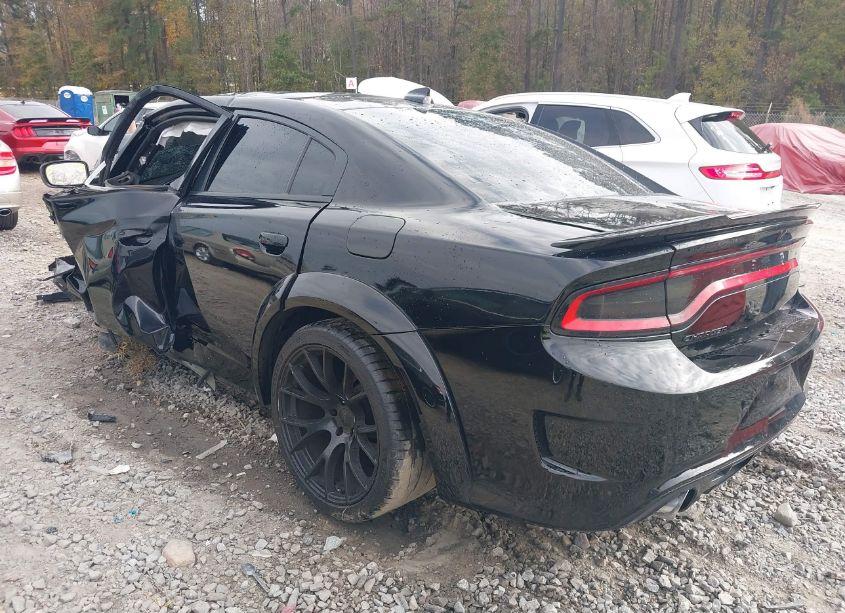 Photo 3 of 2016 Dodge Charger R/T SCAT PACK (VIN 2C3CDXGJ4GH192669)