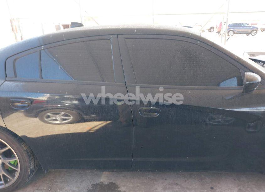 Photo 13 of 2018 Dodge Charger DAYTONA 392 RWD (VIN 2C3CDXGJ4JH312316)