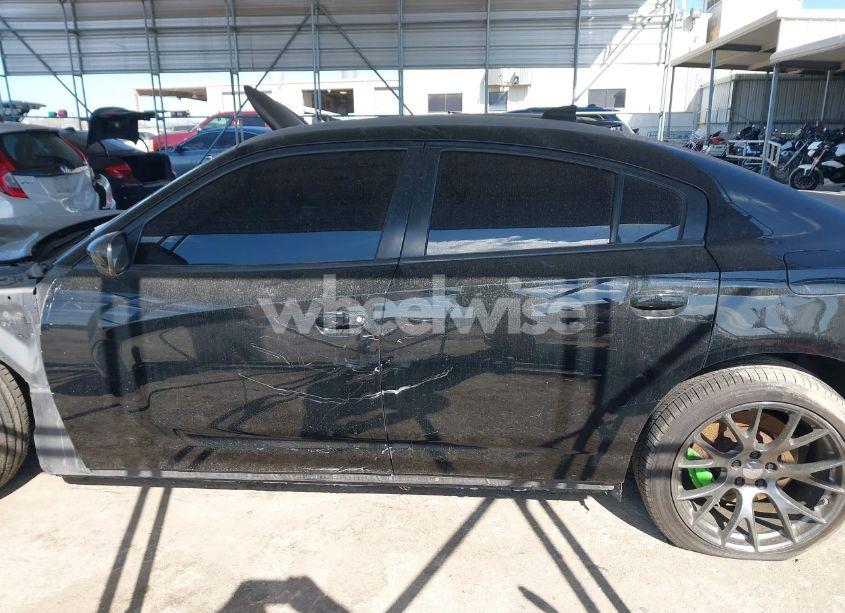 Photo 14 of 2018 Dodge Charger DAYTONA 392 RWD (VIN 2C3CDXGJ4JH312316)