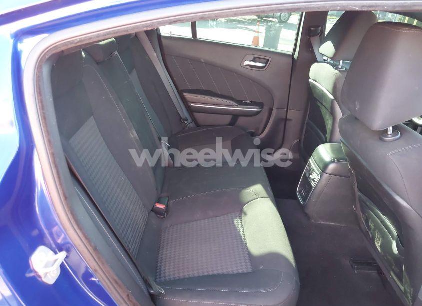 Photo 8 of 2019 Dodge Charger SCAT PACK RWD (VIN 2C3CDXGJ4KH599996)