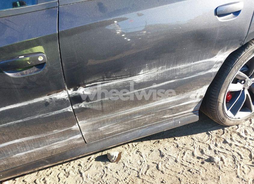 Photo 18 of 2019 Dodge Charger SCAT PACK RWD (VIN 2C3CDXGJ4KH658934)