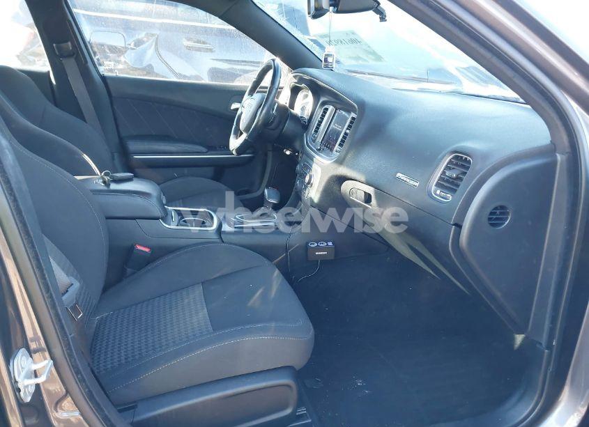 Photo 5 of 2019 Dodge Charger SCAT PACK RWD (VIN 2C3CDXGJ4KH658934)