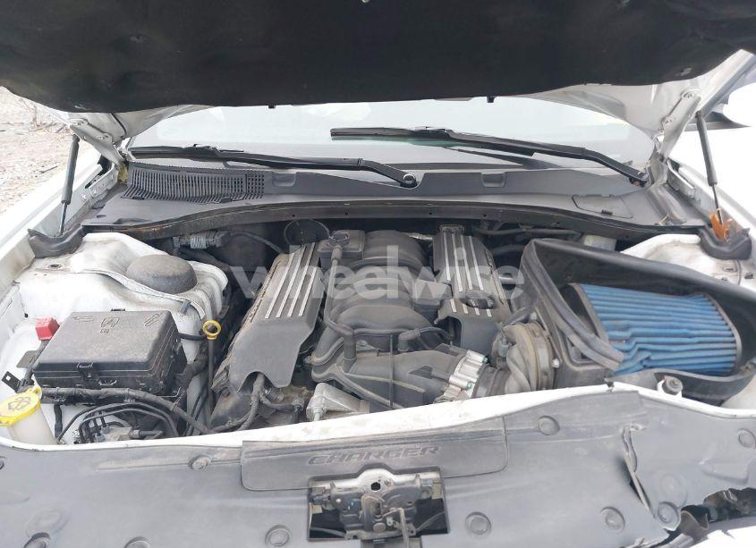 Photo 10 of 2019 Dodge Charger SCAT PACK RWD (VIN 2C3CDXGJ4KH661753)