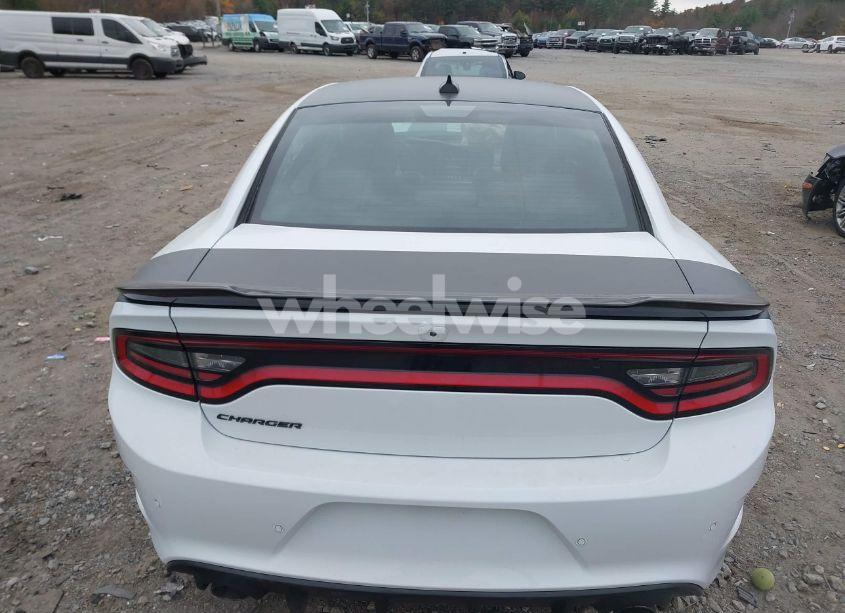 Photo 16 of 2019 Dodge Charger SCAT PACK RWD (VIN 2C3CDXGJ4KH661753)