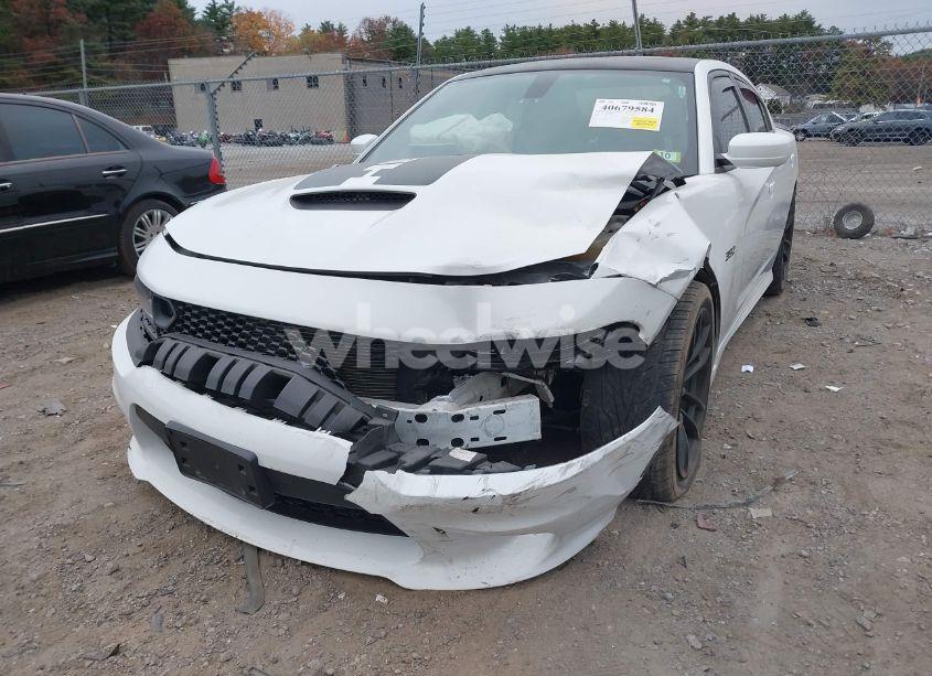 Photo 2 of 2019 Dodge Charger SCAT PACK RWD (VIN 2C3CDXGJ4KH661753)
