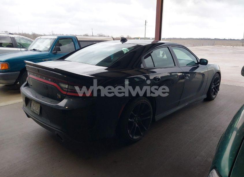 Photo 4 of 2021 Dodge Charger SCAT PACK RWD (VIN 2C3CDXGJ4MH520751)