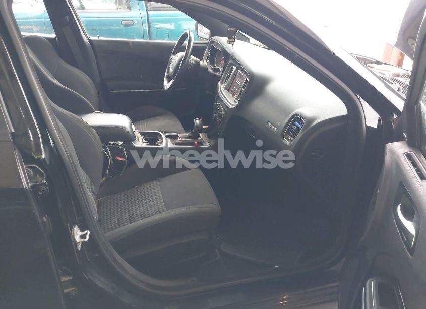 Photo 5 of 2021 Dodge Charger SCAT PACK RWD (VIN 2C3CDXGJ4MH520751)