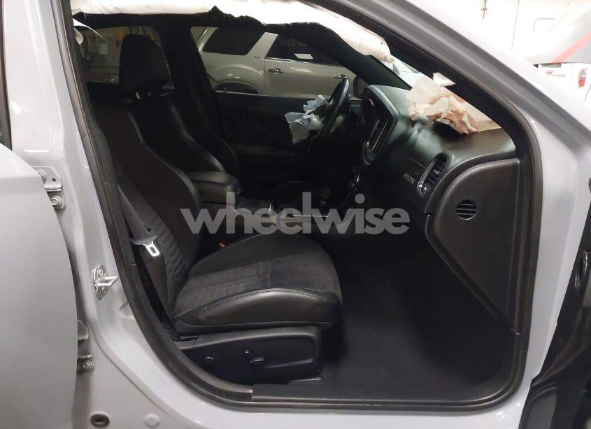 Photo 5 of 2021 Dodge Charger SCAT PACK RWD (VIN 2C3CDXGJ4MH540627)