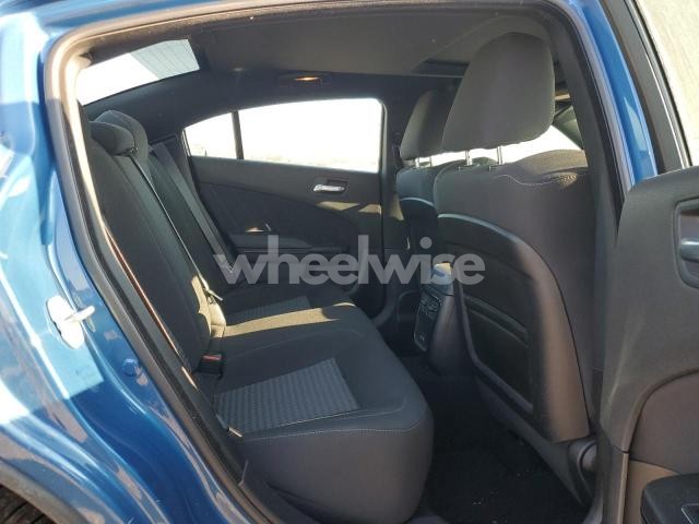 Photo 6 of 2021 DODGE CHARGER GT (VIN 2C3CDXGJ4MH576401)