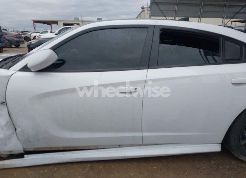 Photo 15 of 2019 Dodge Charger SCAT PACK RWD (VIN 2C3CDXGJ5KH571897)