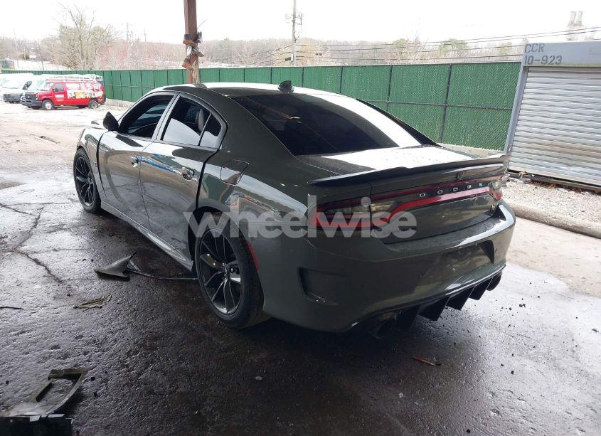 Photo 3 of 2019 Dodge Charger SCAT PACK RWD (VIN 2C3CDXGJ5KH651751)