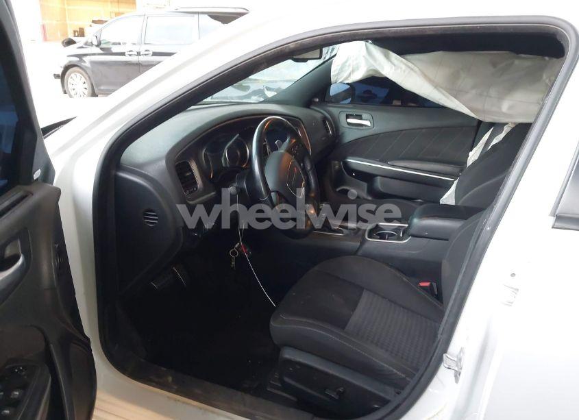 Photo 5 of 2021 Dodge Charger SCAT PACK RWD (VIN 2C3CDXGJ5MH542015)