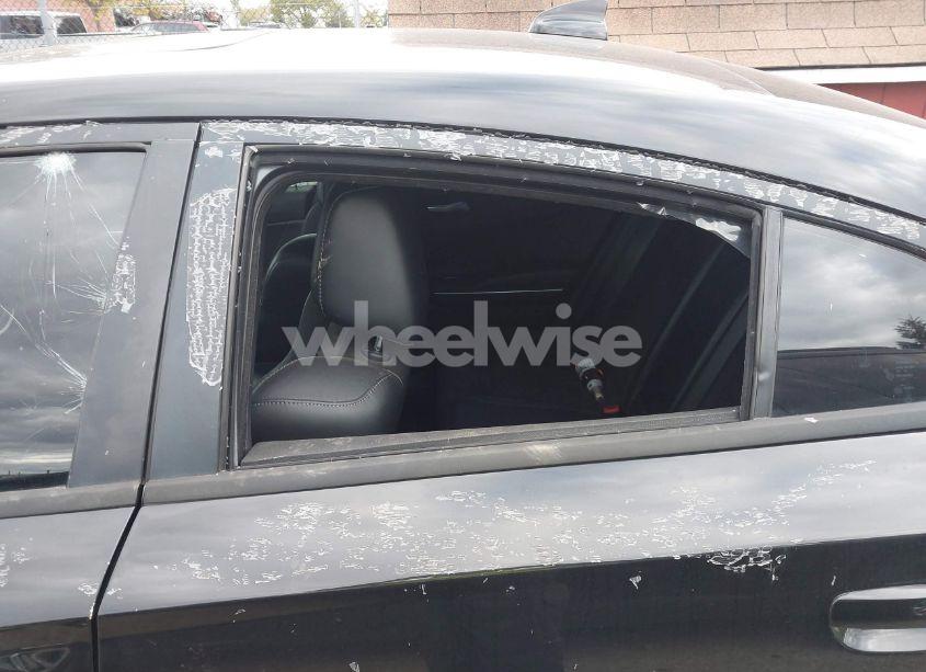 Photo 6 of 2016 Dodge Charger R/T SCAT PACK (VIN 2C3CDXGJ6GH220827)