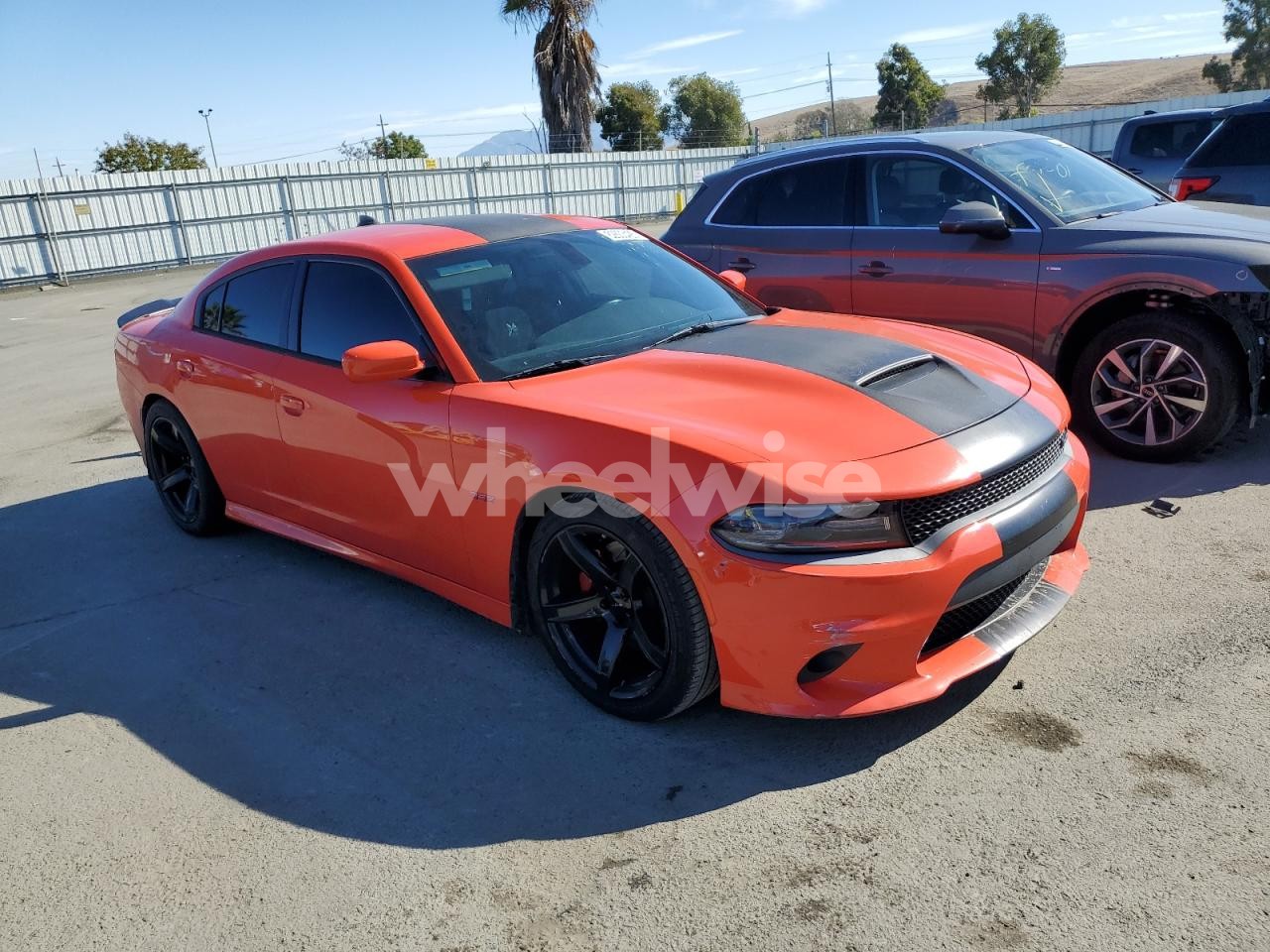 Photo 4 of 2018 DODGE CHARGER R/T 392 (VIN 2C3CDXGJ6JH298550)