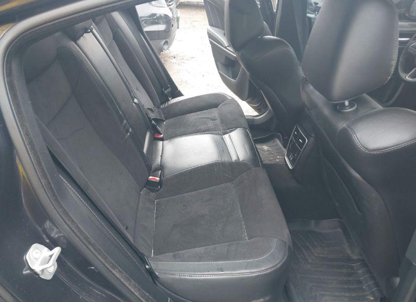 Photo 8 of 2019 Dodge Charger SCAT PACK RWD (VIN 2C3CDXGJ6KH530517)