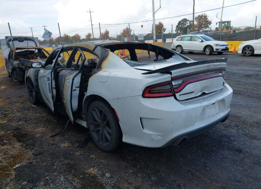 Photo 3 of 2019 Dodge Charger SCAT PACK RWD (VIN 2C3CDXGJ6KH605474)