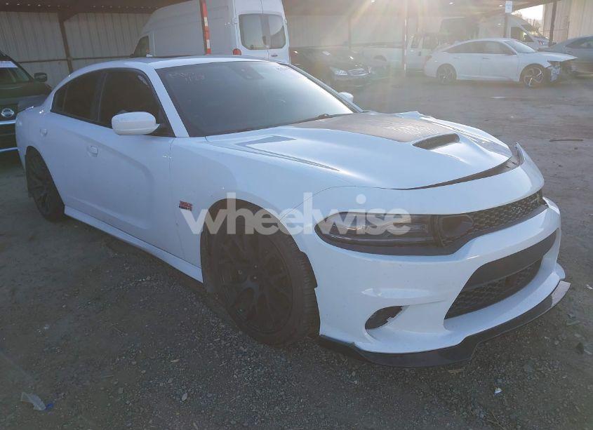 2019 Dodge Charger SCAT PACK RWD (VIN 2C3CDXGJ6KH728269) main photo