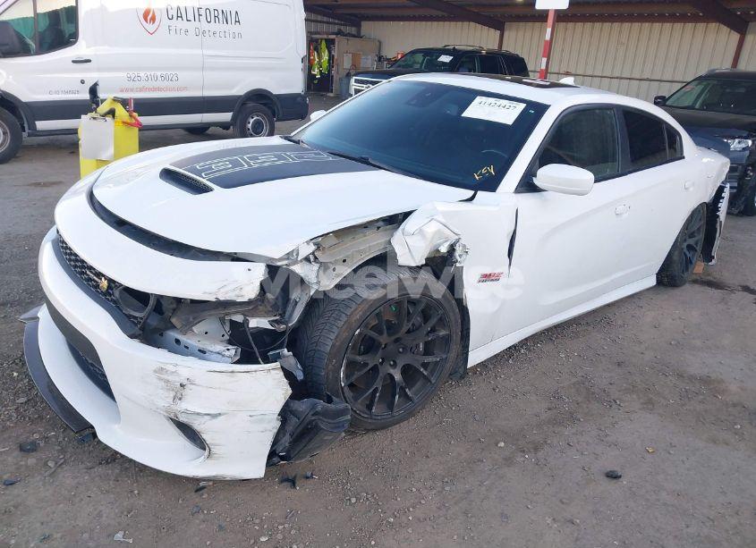 Photo 2 of 2019 Dodge Charger SCAT PACK RWD (VIN 2C3CDXGJ6KH728269)