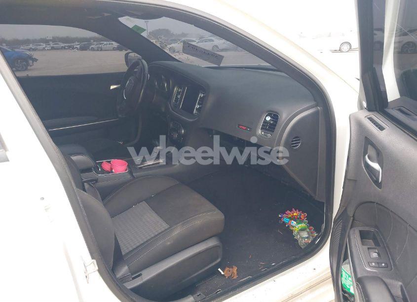 Photo 5 of 2020 Dodge Charger SCAT PACK RWD (VIN 2C3CDXGJ6LH120558)