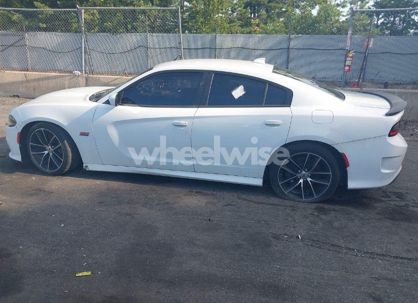Photo 14 of 2018 Dodge Charger R/T SCAT PACK RWD (VIN 2C3CDXGJ7JH261149)