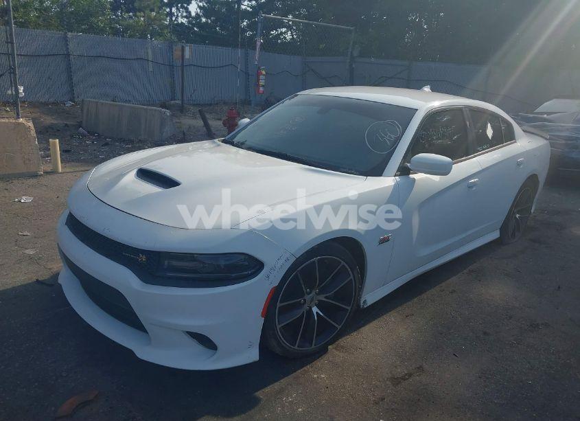 Photo 2 of 2018 Dodge Charger R/T SCAT PACK RWD (VIN 2C3CDXGJ7JH261149)