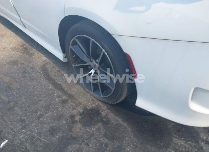 Photo 6 of 2018 Dodge Charger R/T SCAT PACK RWD (VIN 2C3CDXGJ7JH261149)