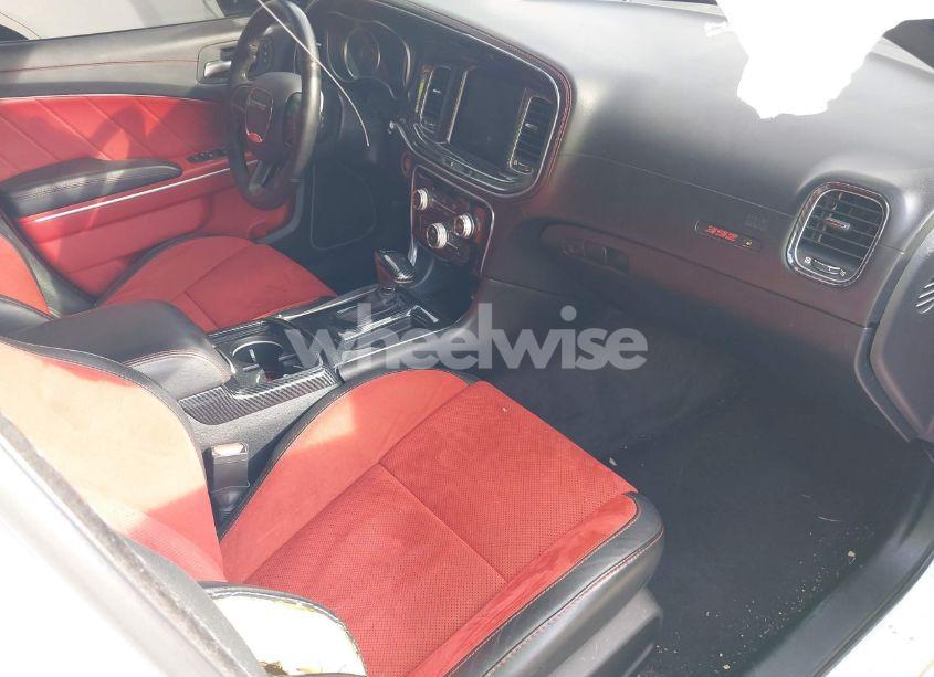 Photo 5 of 2019 Dodge Charger SCAT PACK RWD (VIN 2C3CDXGJ7KH546712)