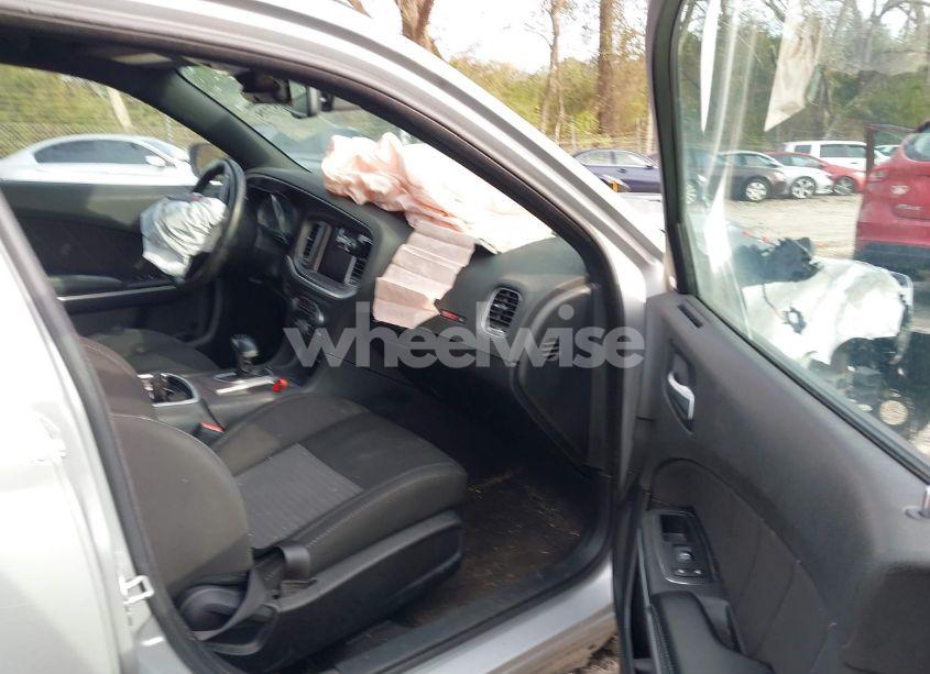 Photo 5 of 2021 Dodge Charger SCAT PACK RWD (VIN 2C3CDXGJ7MH535311)