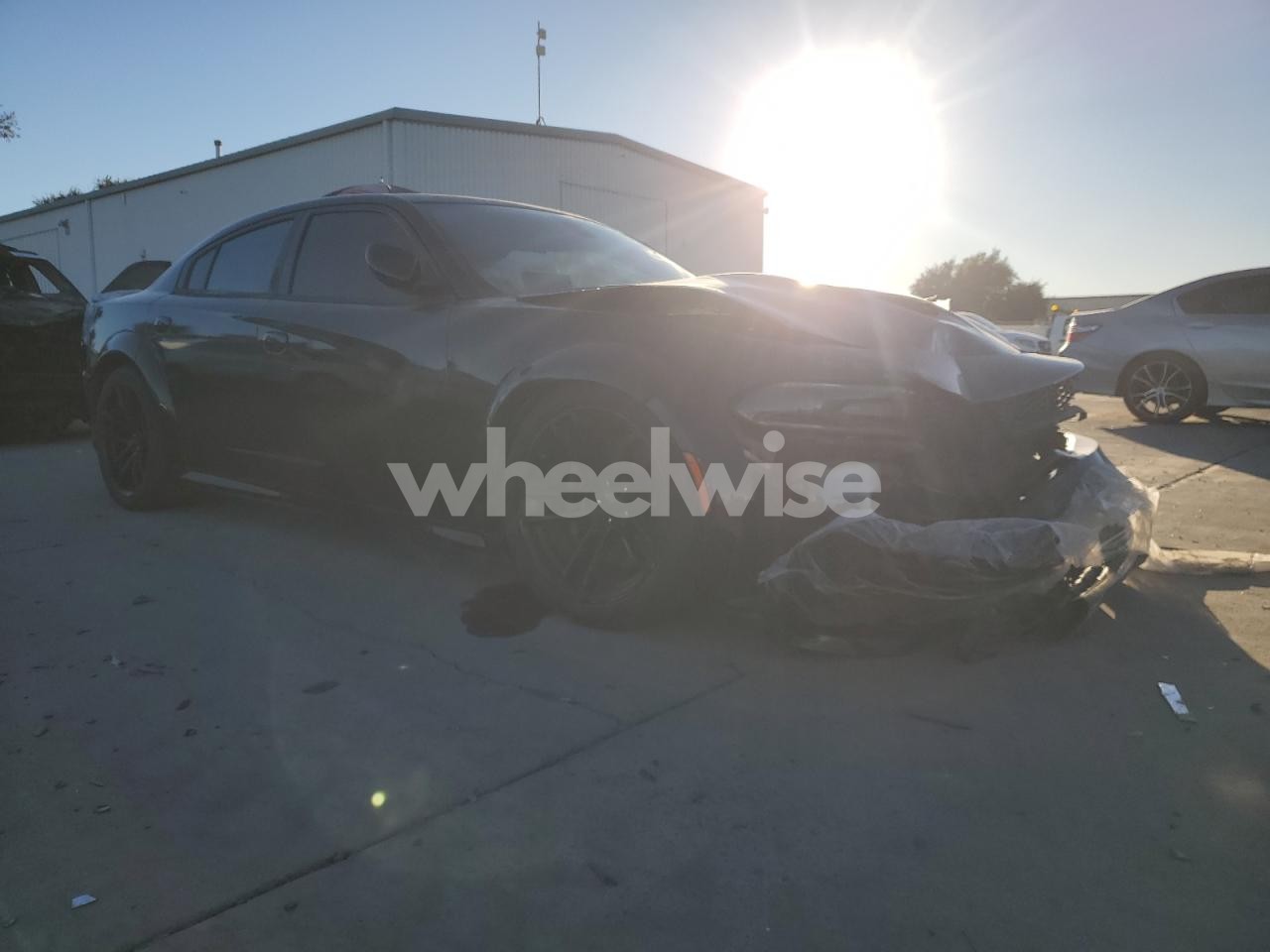 Photo 4 of 2017 DODGE CHARGER R/T 392 (VIN 2C3CDXGJ8HH585110)