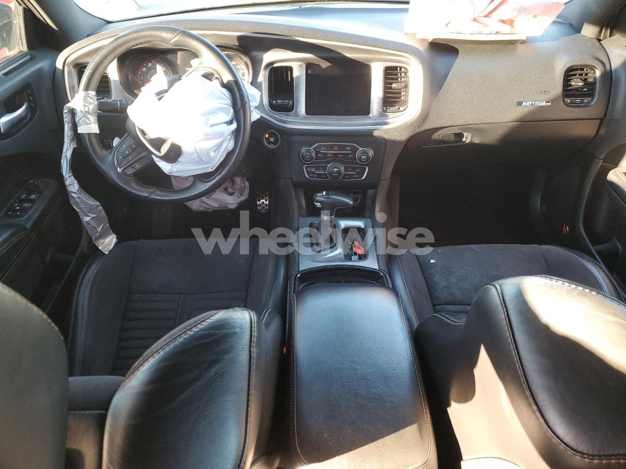 Photo 8 of 2017 DODGE CHARGER R/T 392 (VIN 2C3CDXGJ8HH585110)