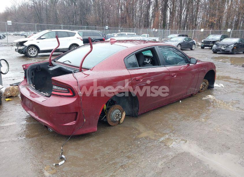 Photo 4 of 2018 Dodge Charger R/T SCAT PACK RWD (VIN 2C3CDXGJ8JH283015)
