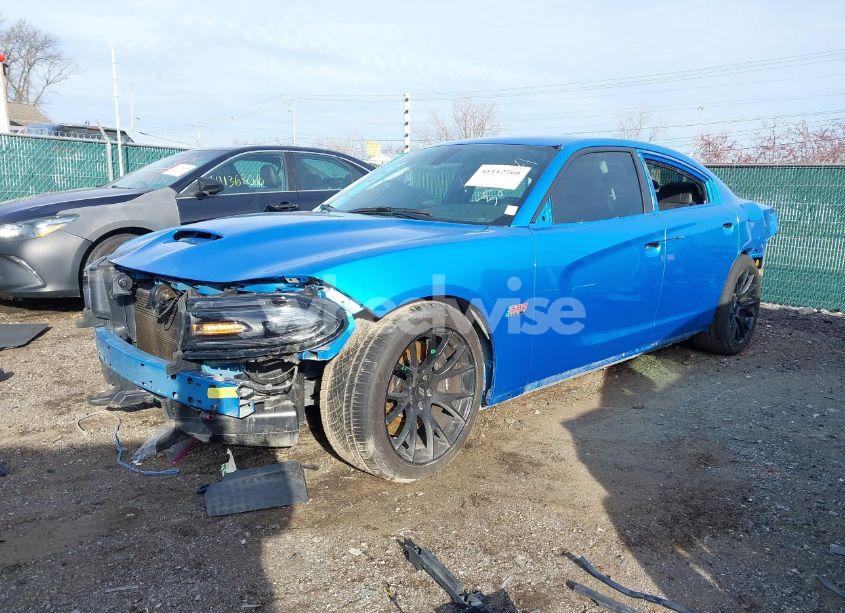 Photo 2 of 2018 Dodge Charger R/T SCAT PACK RWD (VIN 2C3CDXGJ8JH329734)
