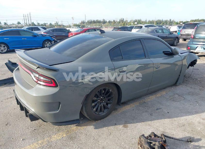 Photo 4 of 2019 Dodge Charger SCAT PACK RWD (VIN 2C3CDXGJ8KH604634)