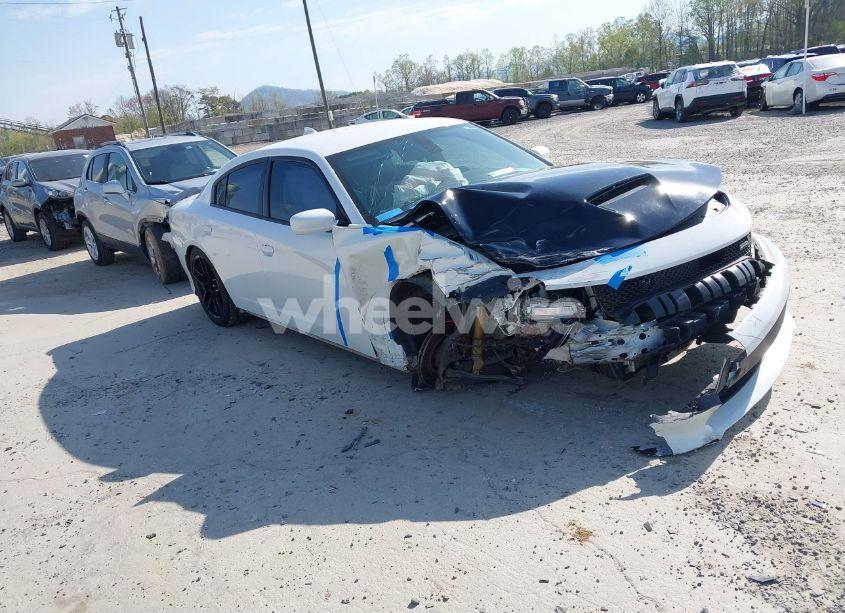 2017 Dodge Charger R/T SCAT PACK RWD (VIN 2C3CDXGJ9HH575430) main photo