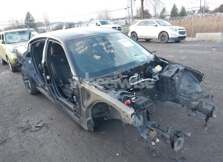Photo 6 of 2019 Dodge Charger SCAT PACK RWD (VIN 2C3CDXGJ9KH510990)