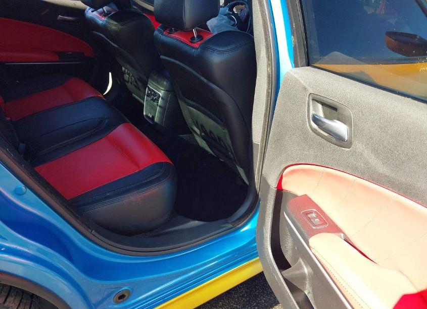 Photo 8 of 2019 Dodge Charger SCAT PACK RWD (VIN 2C3CDXGJ9KH546579)