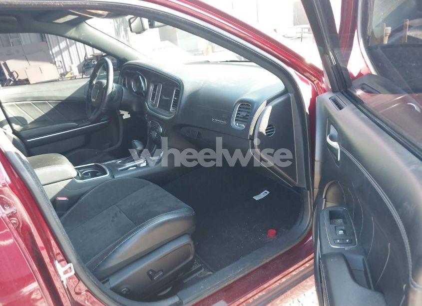 Photo 5 of 2019 Dodge Charger SCAT PACK RWD (VIN 2C3CDXGJ9KH689029)