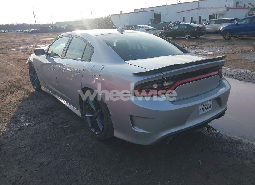 Photo 3 of 2019 Dodge Charger SCAT PACK RWD (VIN 2C3CDXGJ9KH760519)