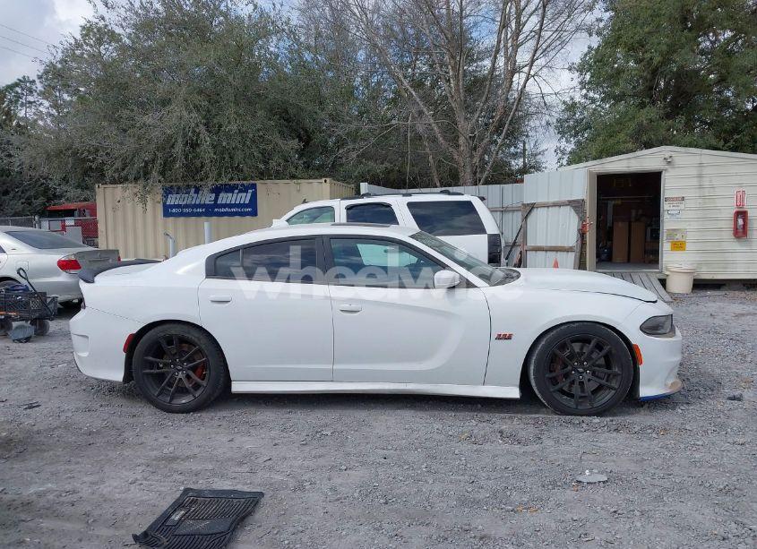 Photo 13 of 2020 Dodge Charger SCAT PACK RWD (VIN 2C3CDXGJ9LH114575)