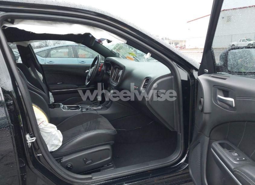 Photo 5 of 2021 Dodge Charger SCAT PACK RWD (VIN 2C3CDXGJ9MH643347)