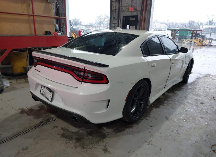Photo 4 of 2018 Dodge Charger R/T SCAT PACK RWD (VIN 2C3CDXGJXJH186799)