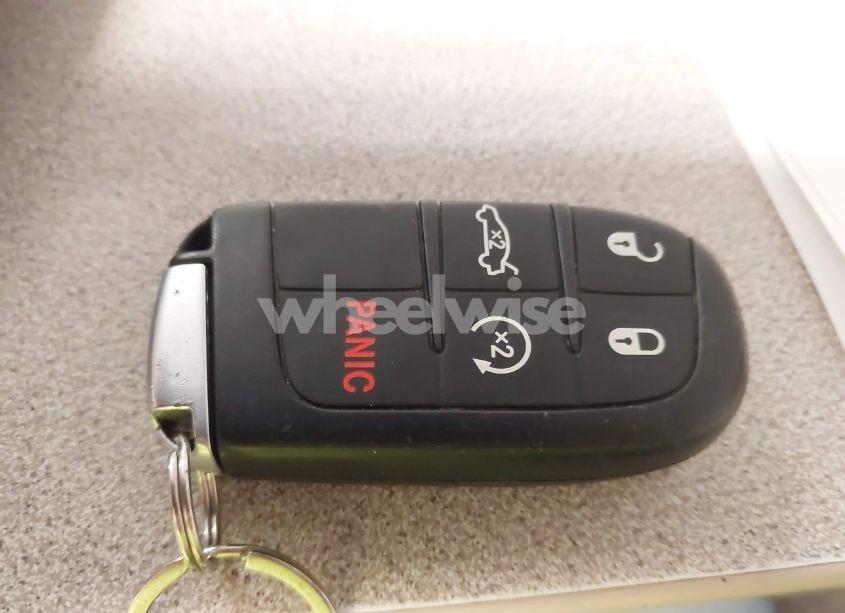 Photo 11 of 2018 Dodge Charger R/T SCAT PACK RWD (VIN 2C3CDXGJXJH307427)