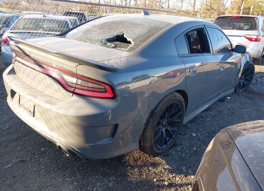 Photo 4 of 2019 Dodge Charger SCAT PACK RWD (VIN 2C3CDXGJXKH732373)