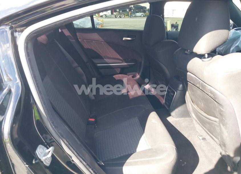 Photo 8 of 2019 Dodge Charger SCAT PACK RWD (VIN 2C3CDXGJXKH746256)