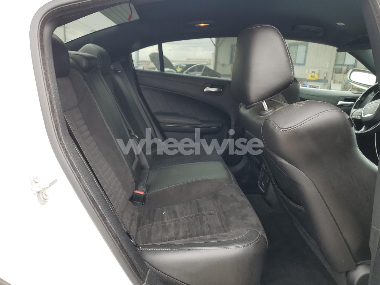 Photo 10 of 2020 DODGE CHARGER SCAT PACK N/A (VIN 2C3CDXGJXLH244302)