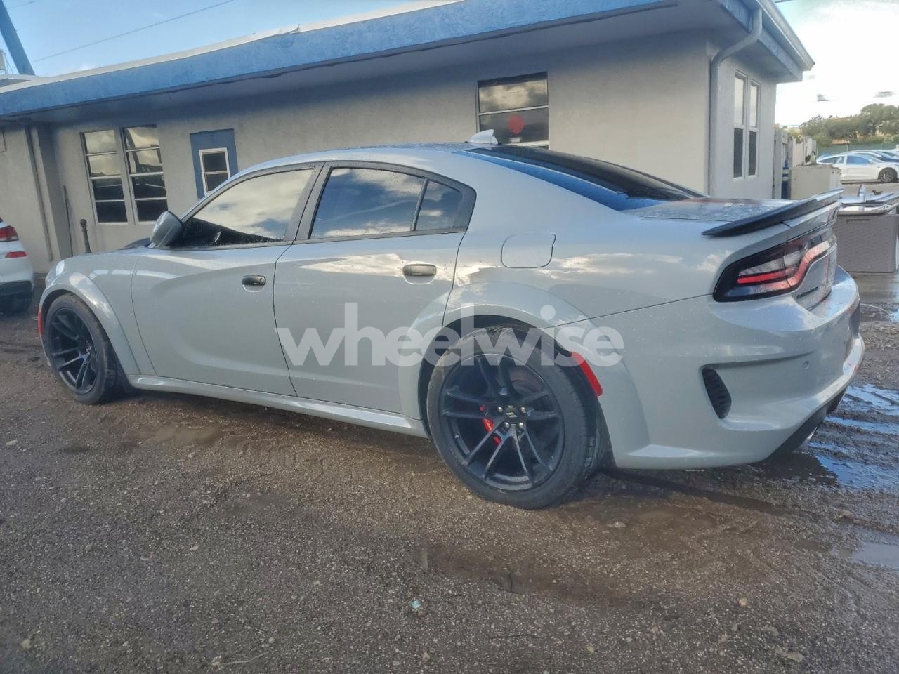 Photo 2 of 2021 DODGE CHARGER SCAT PACK (VIN 2C3CDXGJXMH589735)
