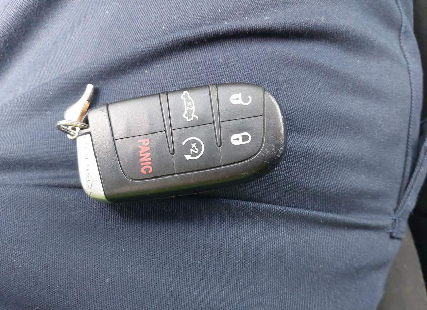 Photo 11 of 2012 Dodge Charger SXT (VIN 2C3CDXHG0CH282110)